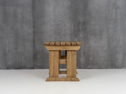 Hollies Rounded Wooden Garden Table, Outdoor Picnic Dining Desk - Rustic Finish