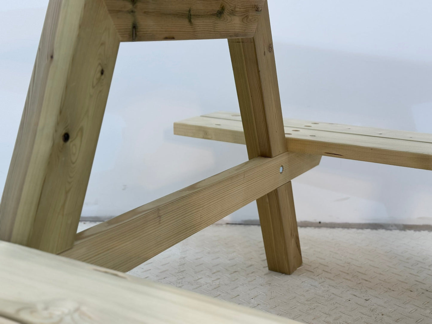 Premium Classic Pub Style Bench - Heavy Duty