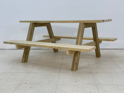 Premium Classic Pub Style Bench - Heavy Duty