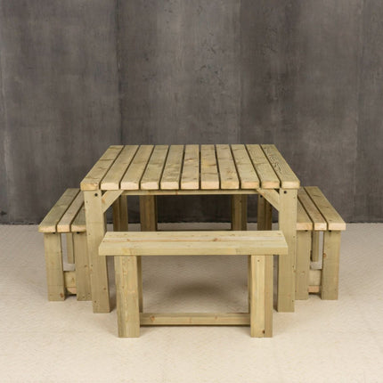 QUADRUM Picnic Table With 4 Benches