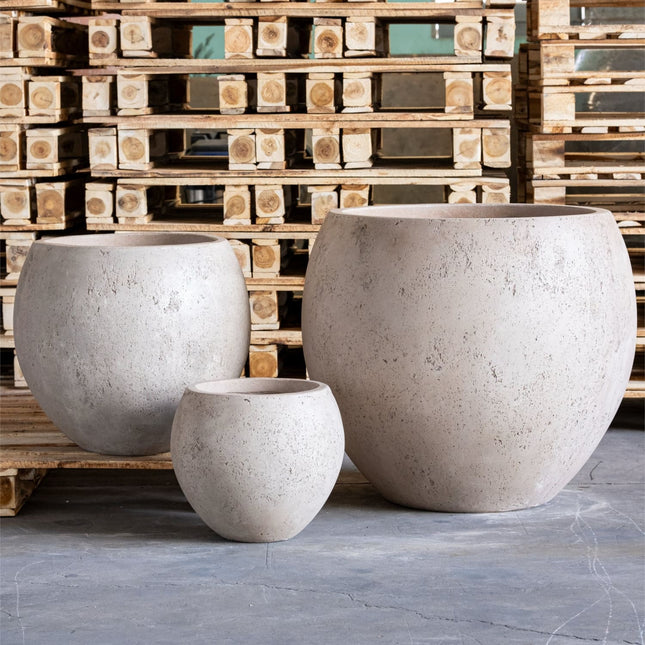 Orbello | Truffle – 110cm XXL Concrete Sphere Planter – 686L Round Plant Pot