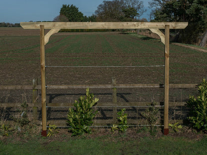 Screen Pergola, Plant Climbing Arbour - Chamfered Sculpted Brace