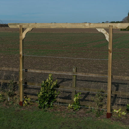 Screen Pergola, Plant Climbing Arbour - Chamfered Sculpted Brace